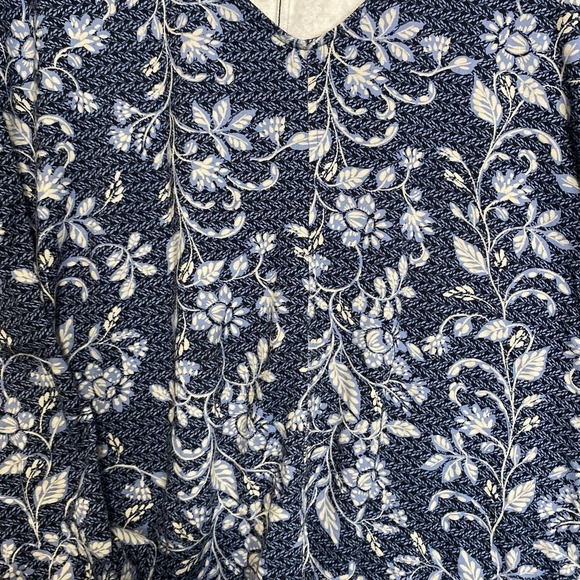 J jill Pure Jill eco terry top floral blue Lenzing blend soft casual stretch M - Picture 2 of 12